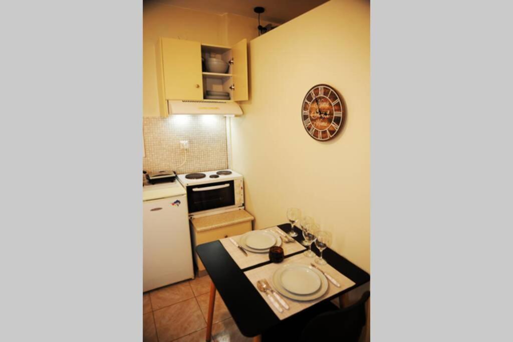 Georgia'S Cozy Rooms #3 Kavala Bagian luar foto