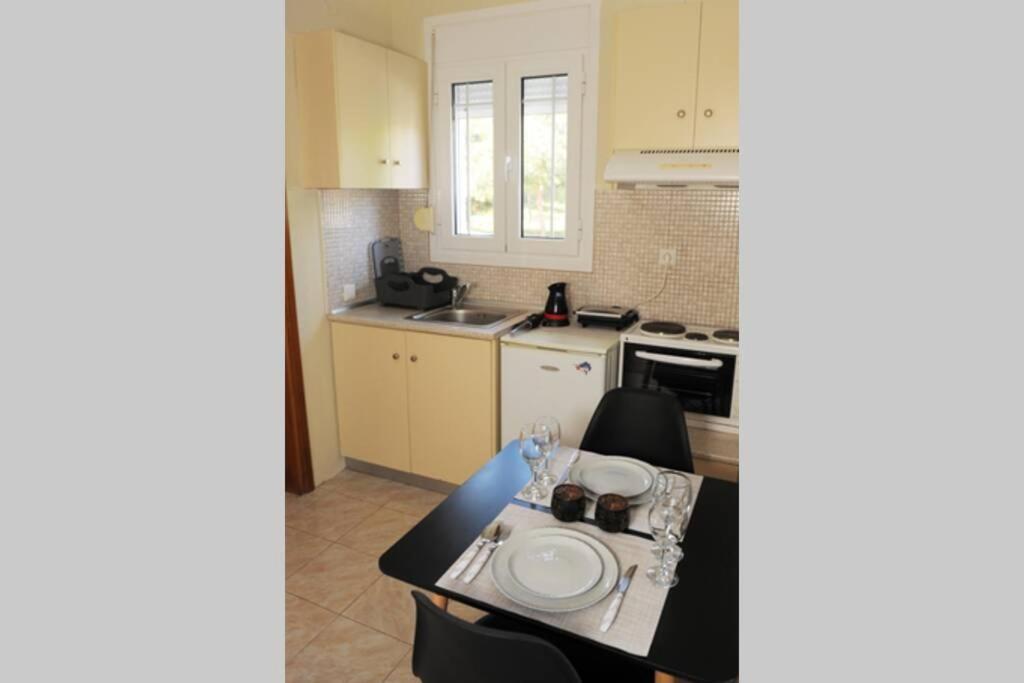 Georgia'S Cozy Rooms #3 Kavala Bagian luar foto